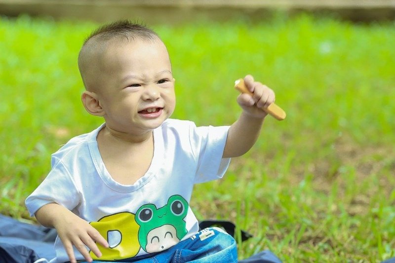 Ngủ mơ thấy con nít chết đi sống lại